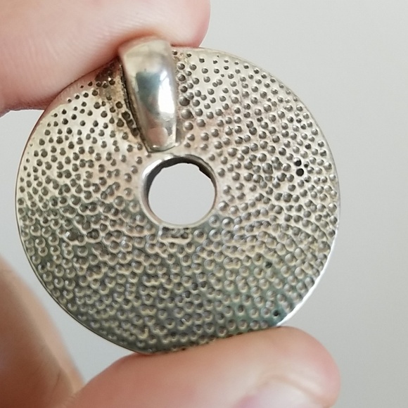 Sterling Silver Abalone Circle Pendant - Picture 3 of 5